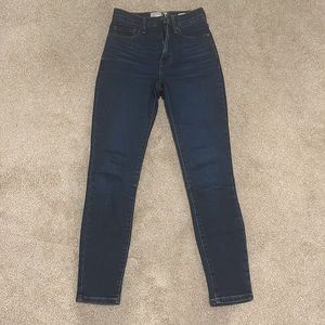 Everlane dark wash 23 skinny ankle jeans